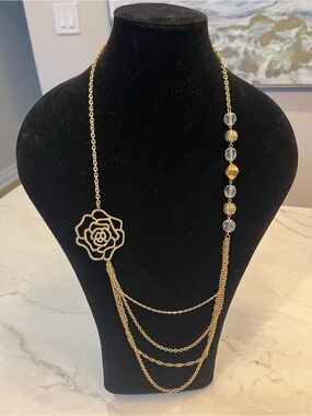 Gold Floral Lariat Necklace with Beaded Accent